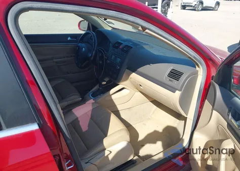 2006 Volkswagen Jetta Tdi z USA, uszkodzony, nr VIN 3VWDT71K56M738929